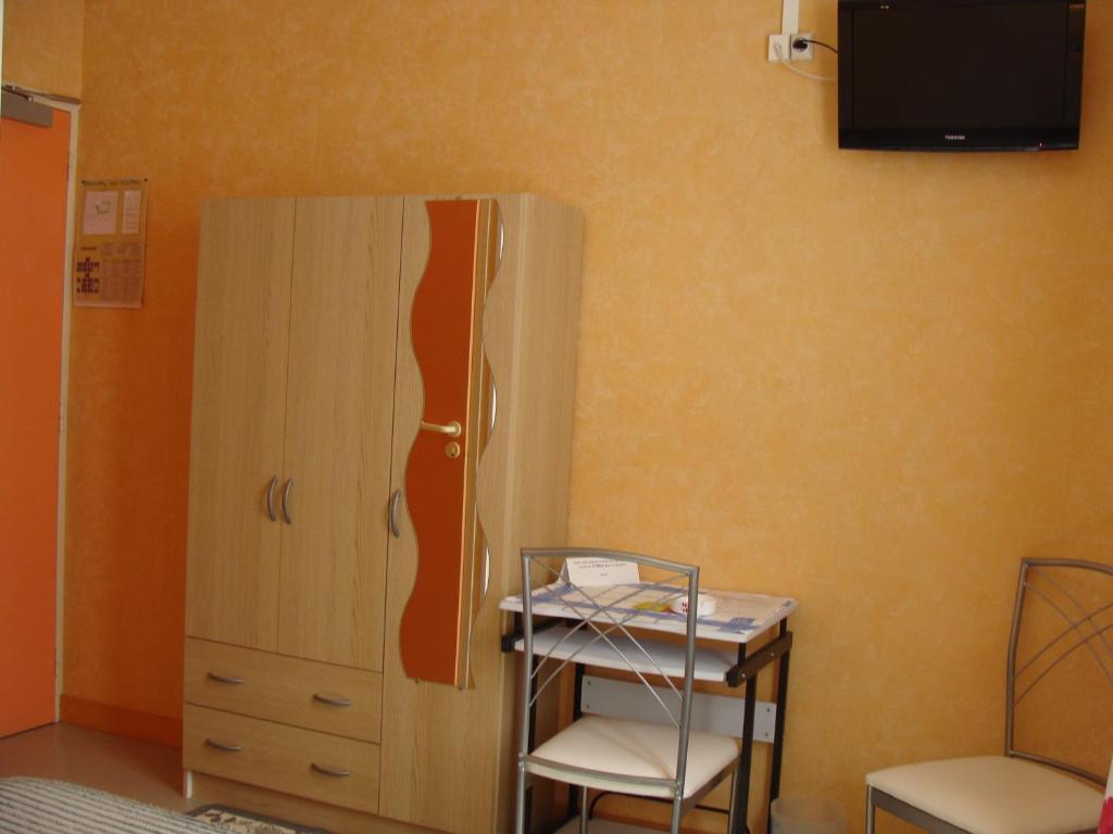 Hôtel de L'Arrivée Fouras Habitación foto
